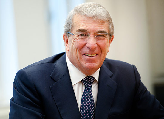 Sir Roger Carr